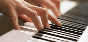 melanie-bridle-piano-lessons